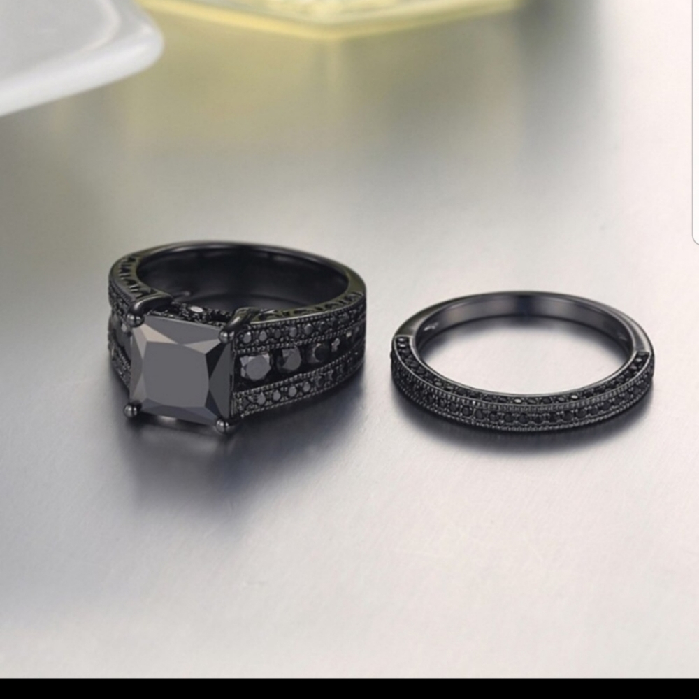 NEW💍 18K BLACK SAPPHIRE STERLING SILVER Ring - Picture 5 of 8